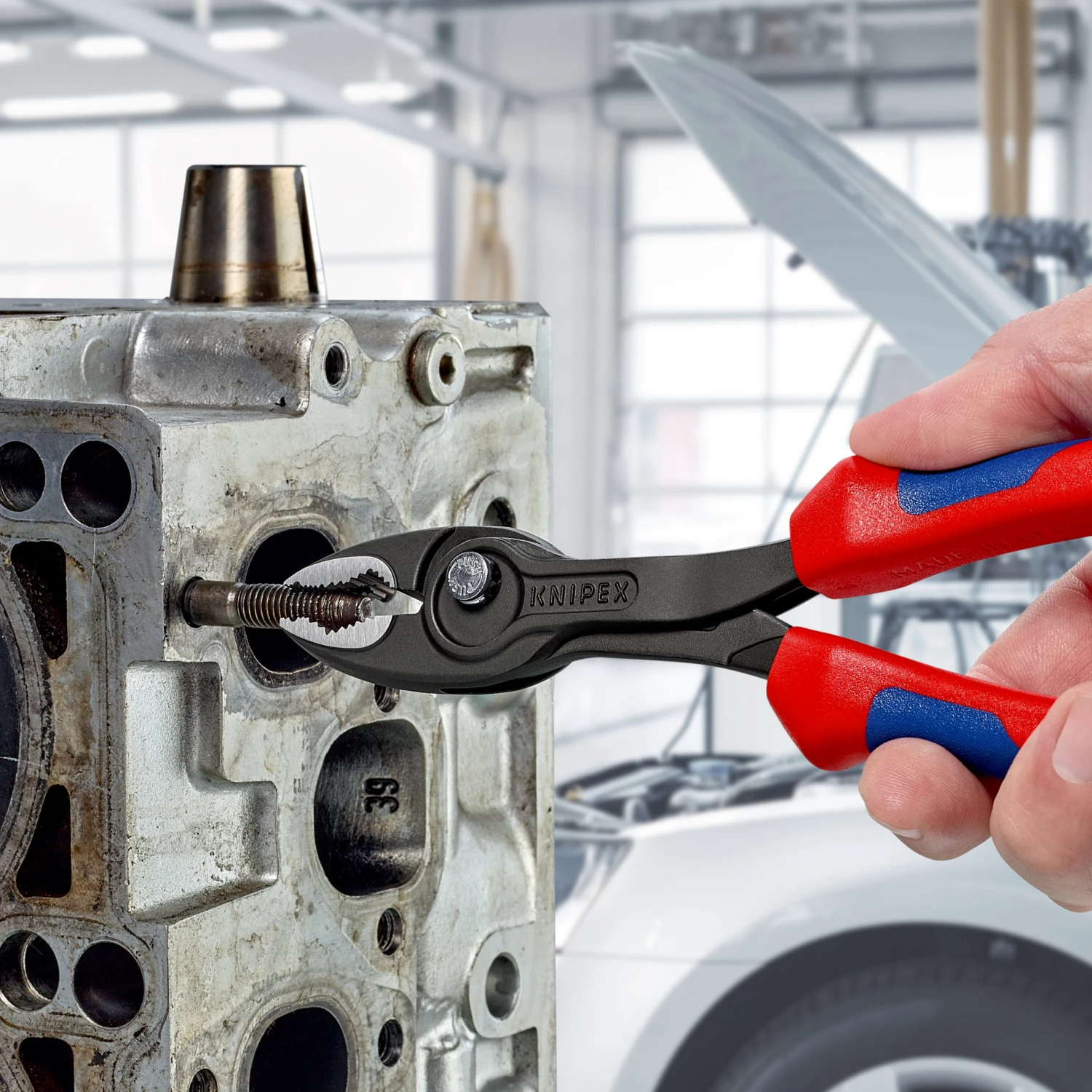 Knipex 82 02 200 TwinGrip Slip Joint Pliers With Multi-Component Grips 200mm 4 Knipex 82 02 200 TwinGrip Slip Joint Pliers With Multi-Component Grips 200mm - Image 2